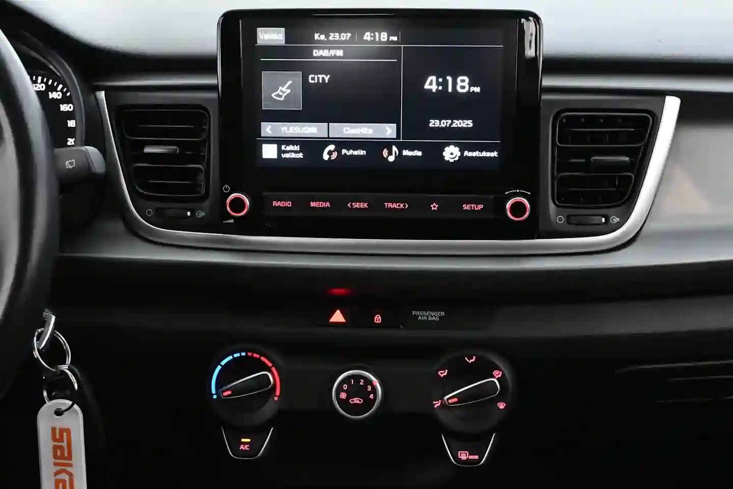 Car Image - 49x0Qn2FvZMzfIWeFQ2OZ4