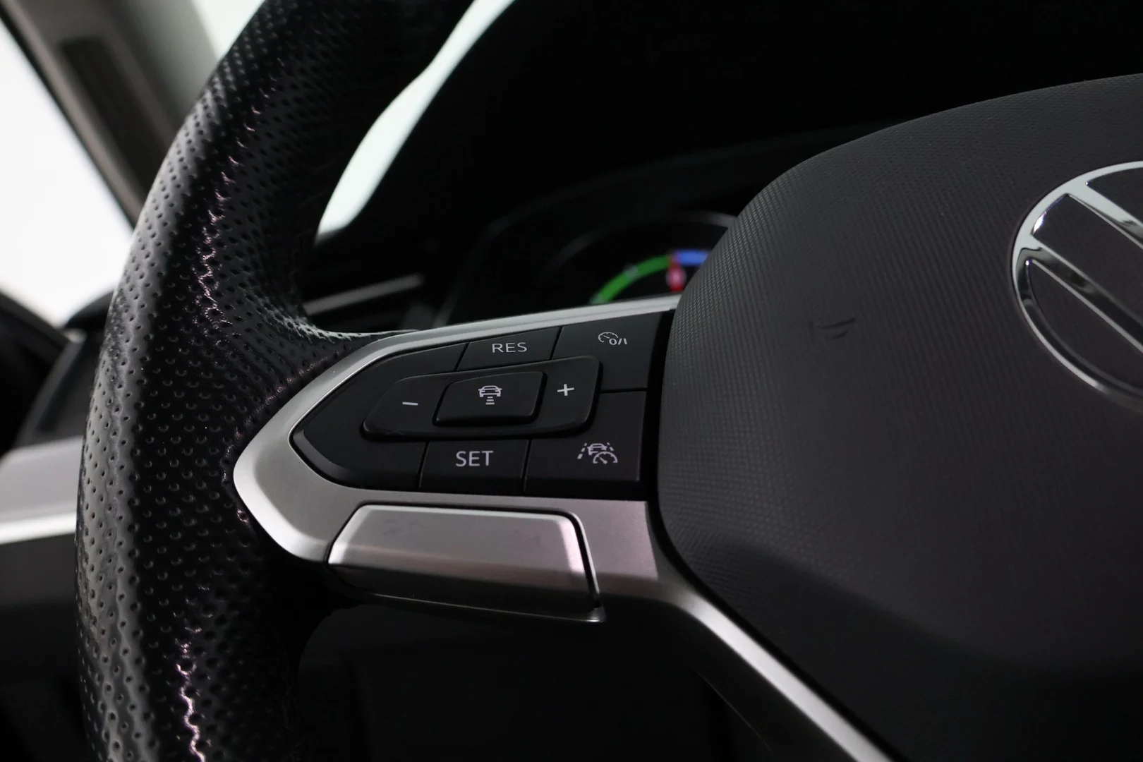 Car Image - 4oY4s6Pw1fcNnpW1DsqXdd