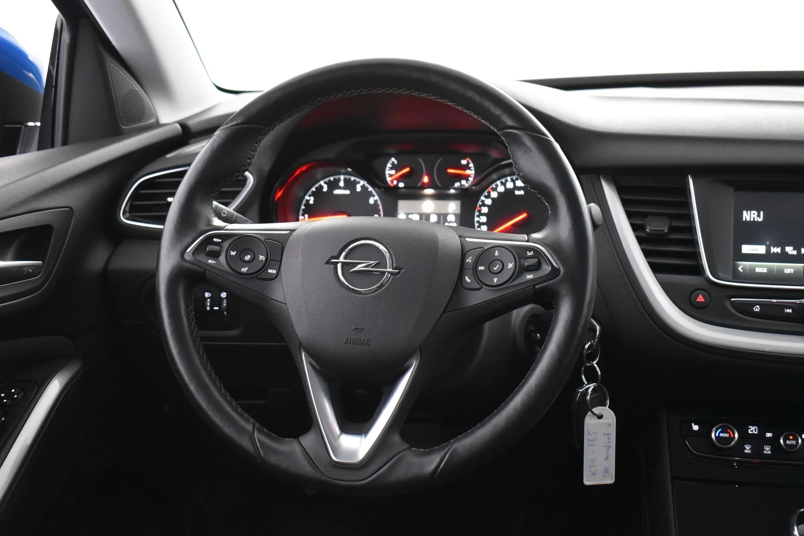 Car Image - 4hfOE1LPkdK1ELtTsx3tPW