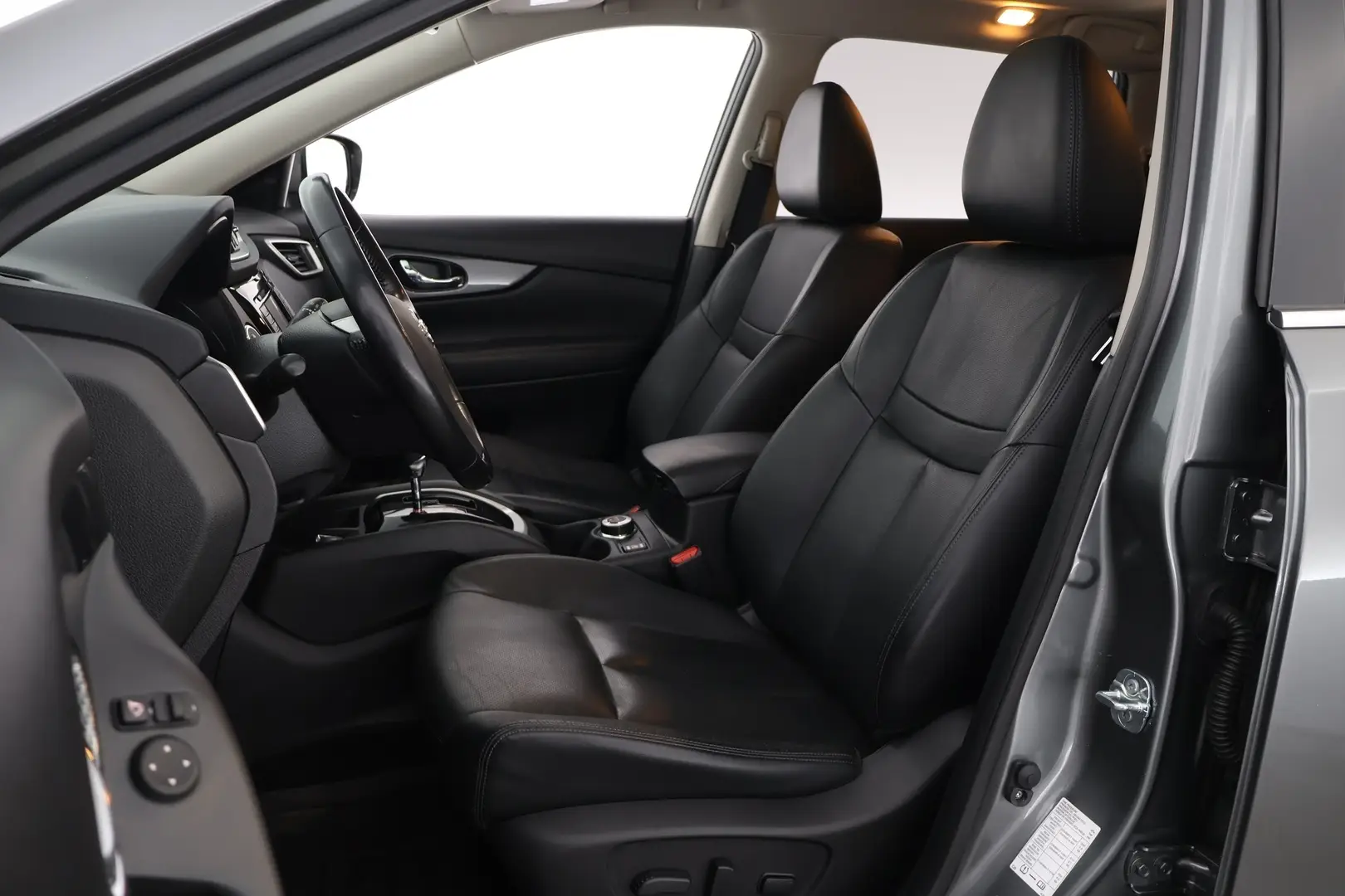 Car Image - 5CHOeorzWyJ4CWWpH1hEZ7