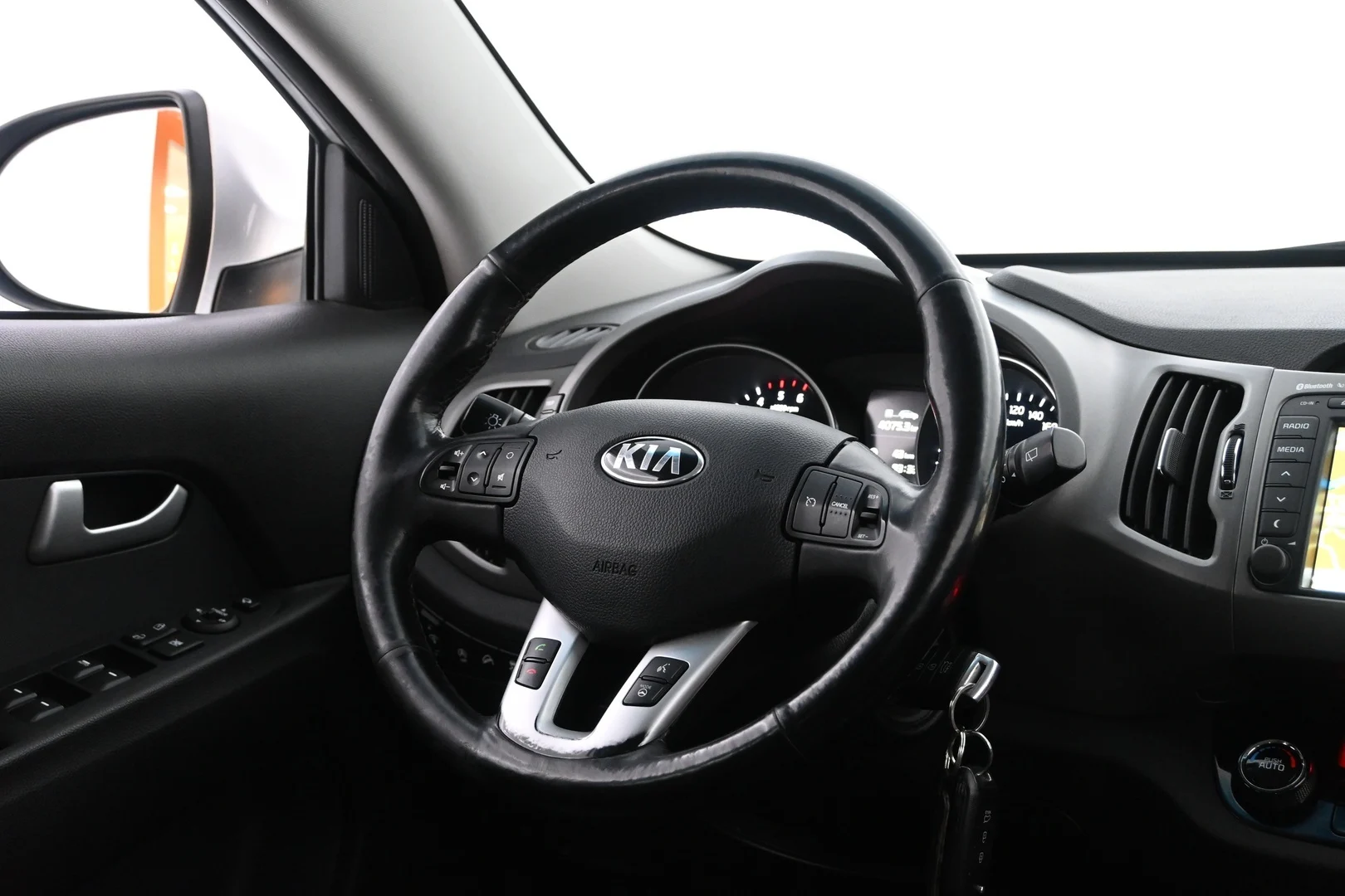 Car Image - 5neEArSanQoViVBsj59v0Q