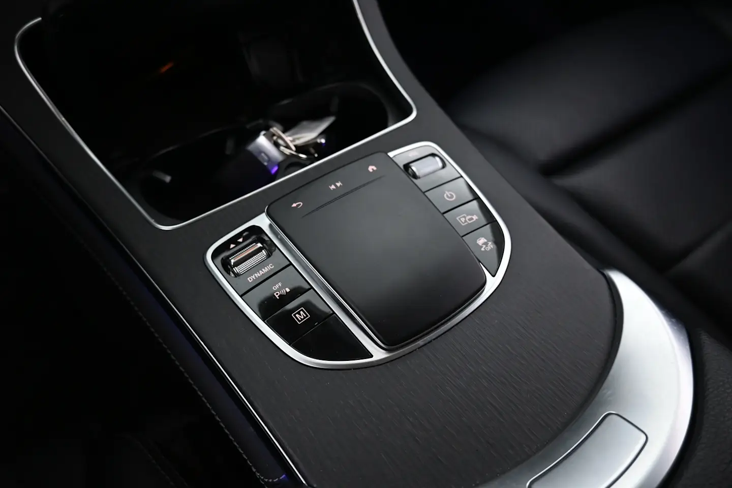 Car Image - 3f9tBbK7ecDpSY0Ya5jHpU