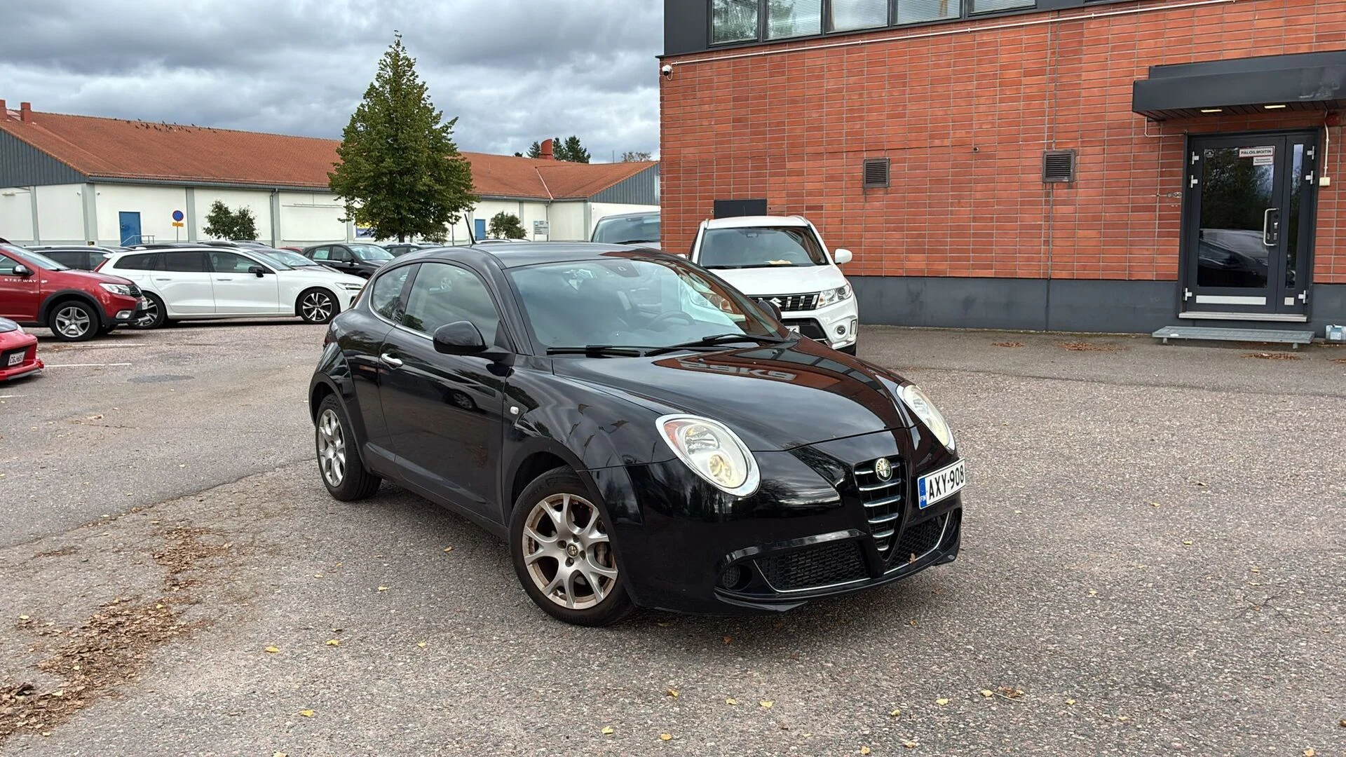 Car Image - o8FLjVnXU5CV2klGi3X9T