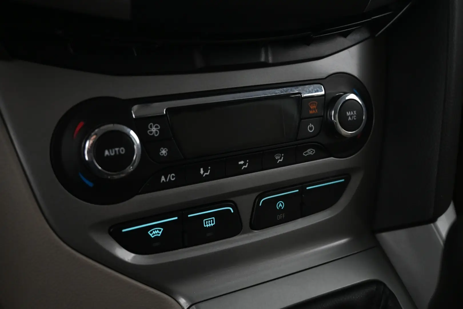 Car Image - 57FlmAbZcVK6wV7RIkM6NZ