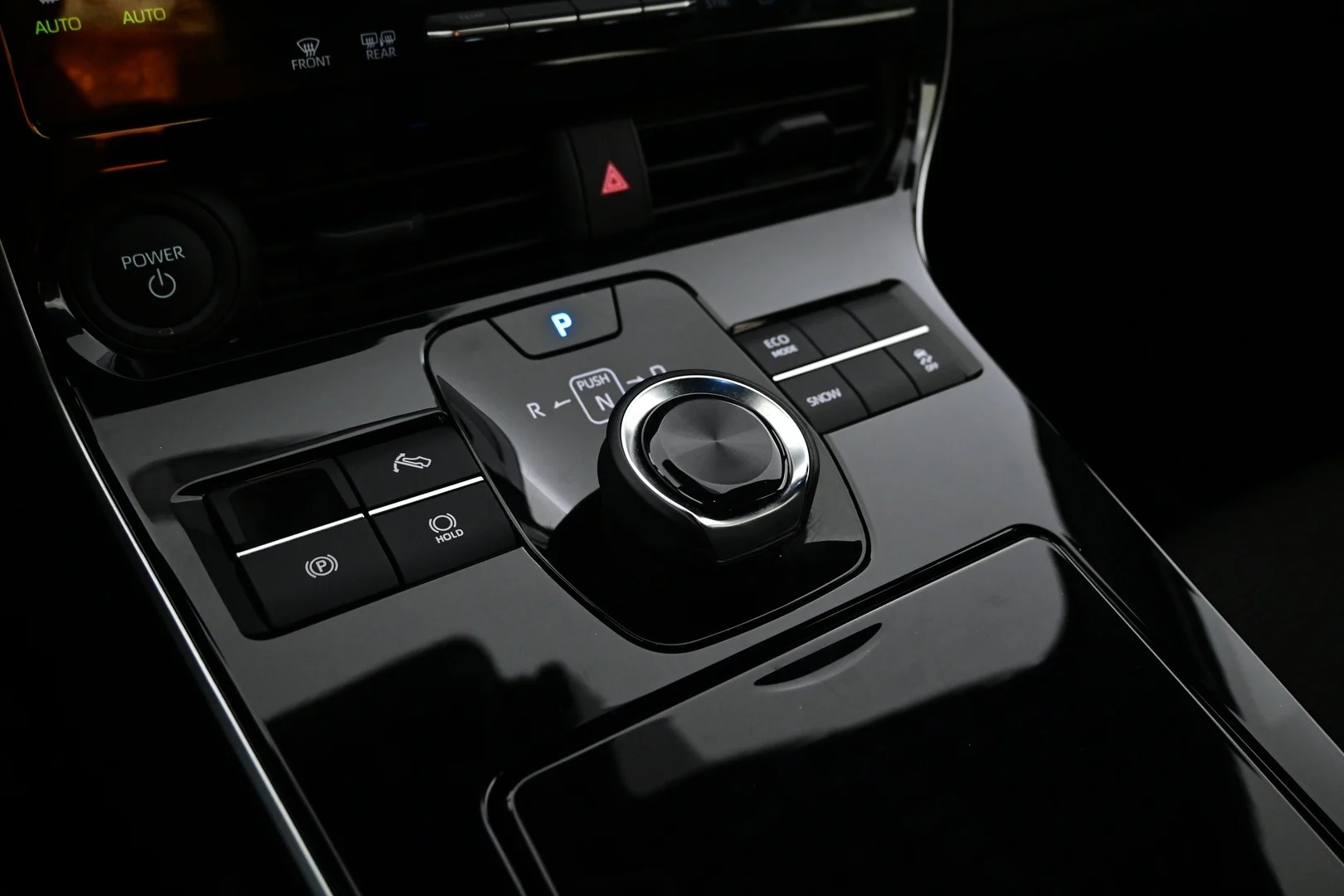 Car Image - 5lMFKIPX3T0vr0YfNatS8X