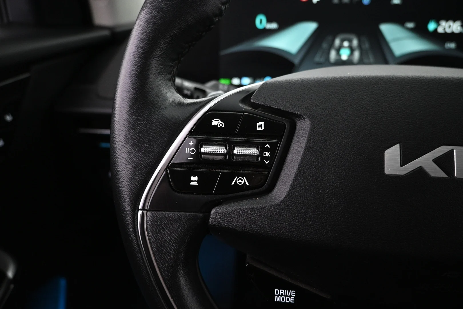 Car Image - 3x2sSMAdDq9dh5txXtmnVi