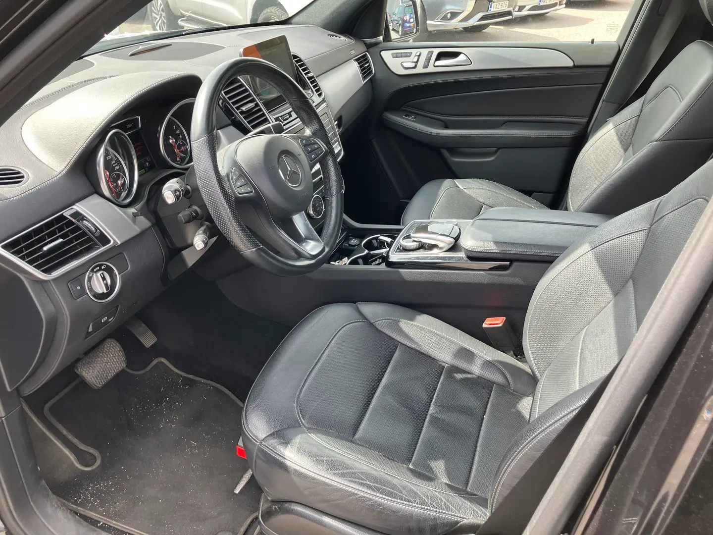 Car Image - 3MRHa1dWaYUwPSMJQcGK30
