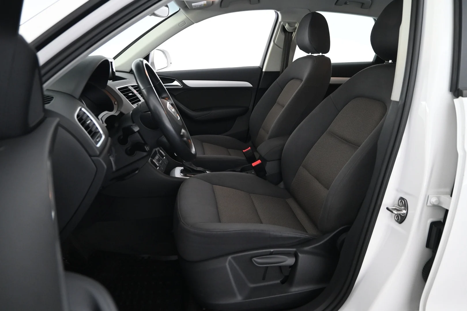 Car Image - 1yUQf2nrOcEmGuMXXDIwTZ