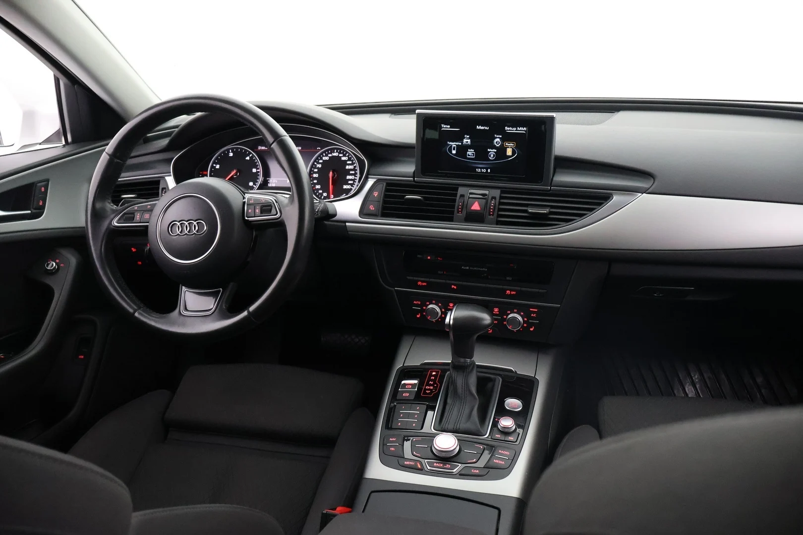 Car Image - 2Yyf3ysfZIAaPU3zo5D2Yt