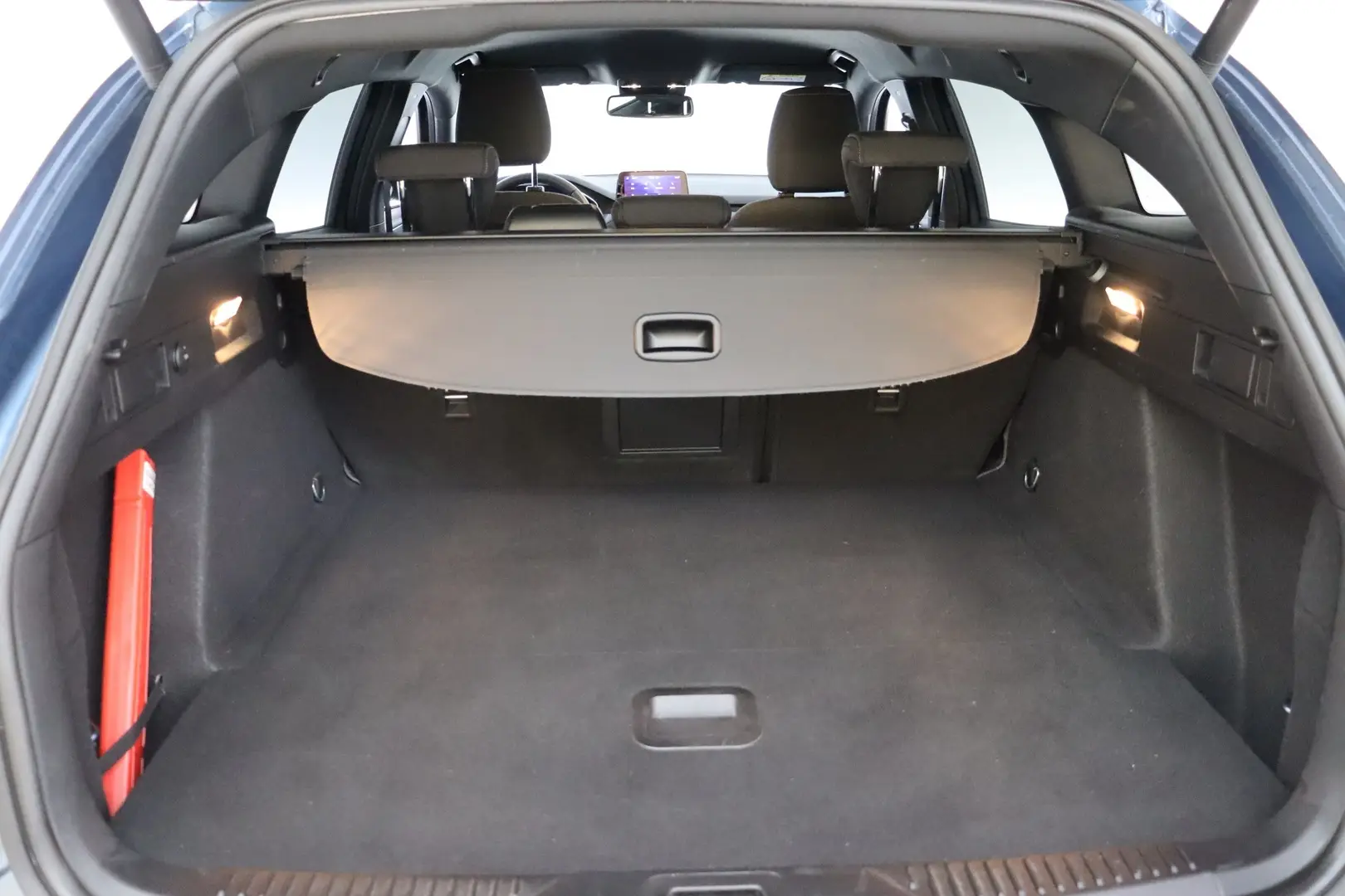 Car Image - 1rFneEU507RiZyPjzE3vQn