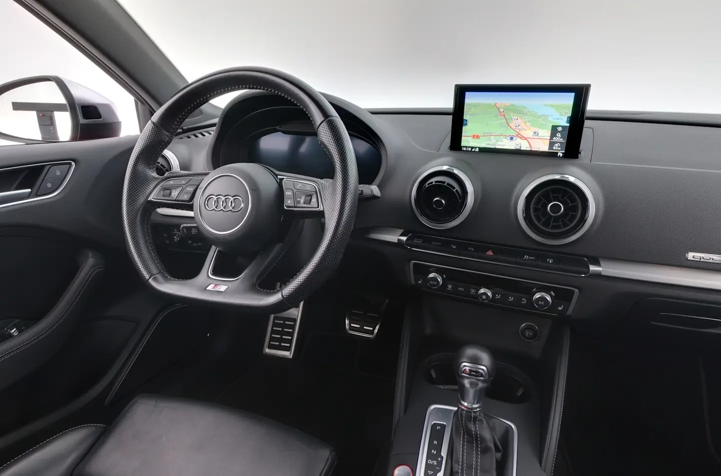 Car Image - 6RjbAmKPVLMCjf4Z5MgZCN