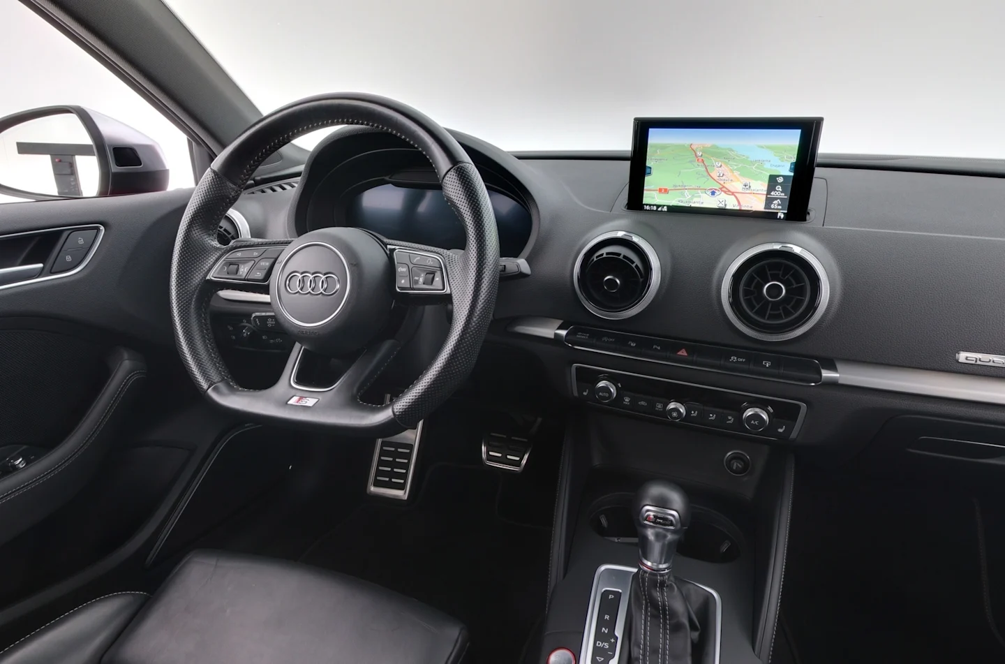 Car Image - 6RjbAmKPVLMCjf4Z5MgZCN