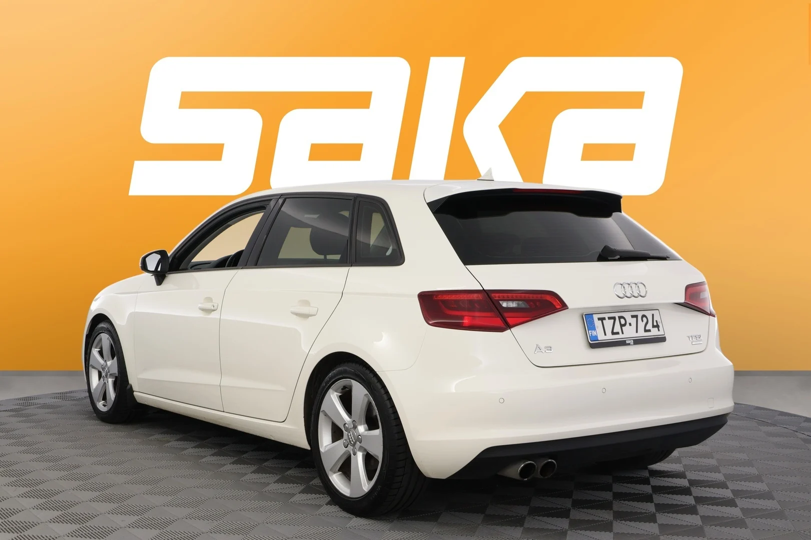 Car Image - 3iN2U7xZBCOVOSsQBewcqs