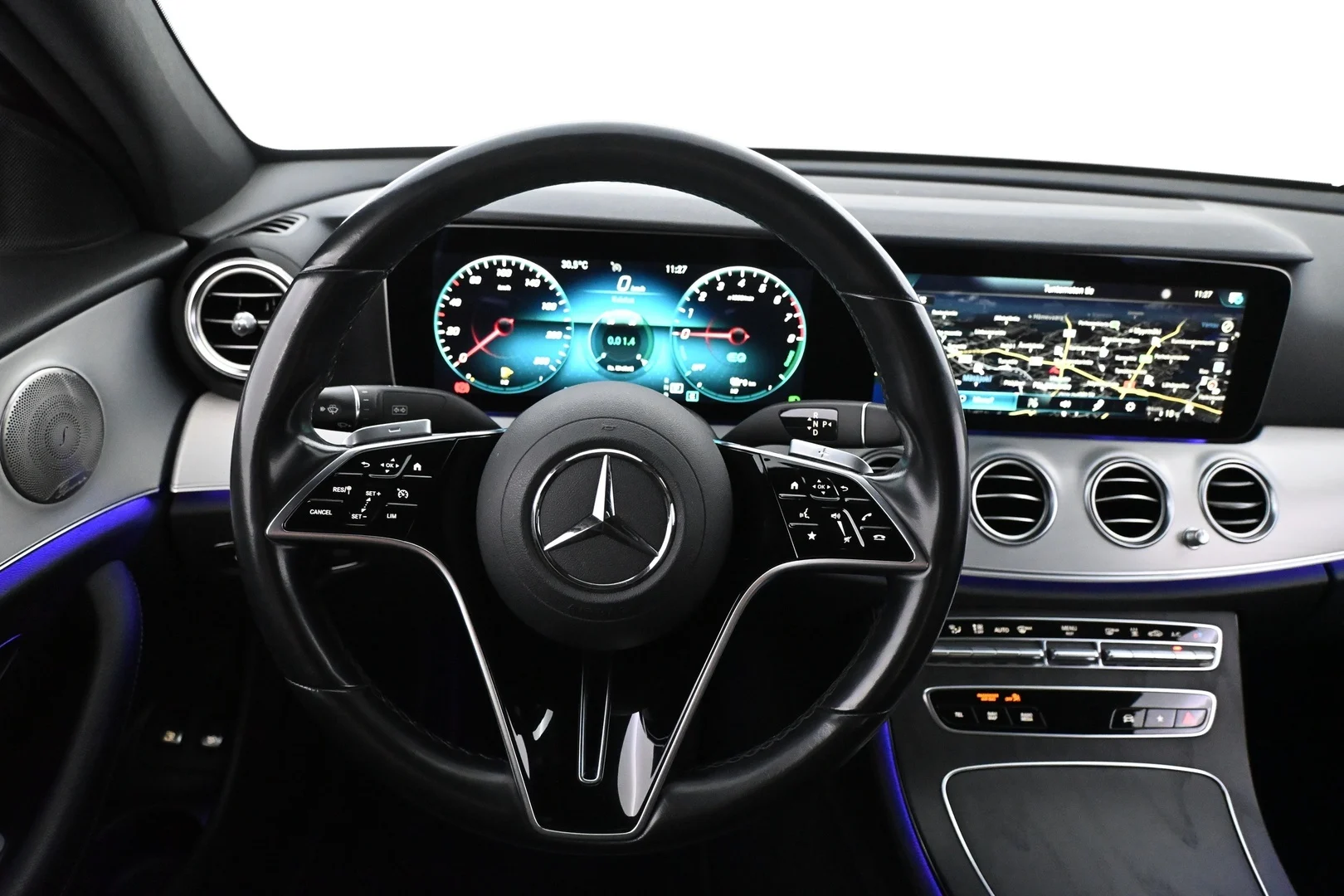Car Image - zIo4Qm4pf52oiwTrClOQW
