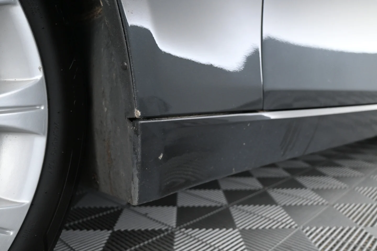 Car Image - mZjI4K01CfPavlRWmPKFT
