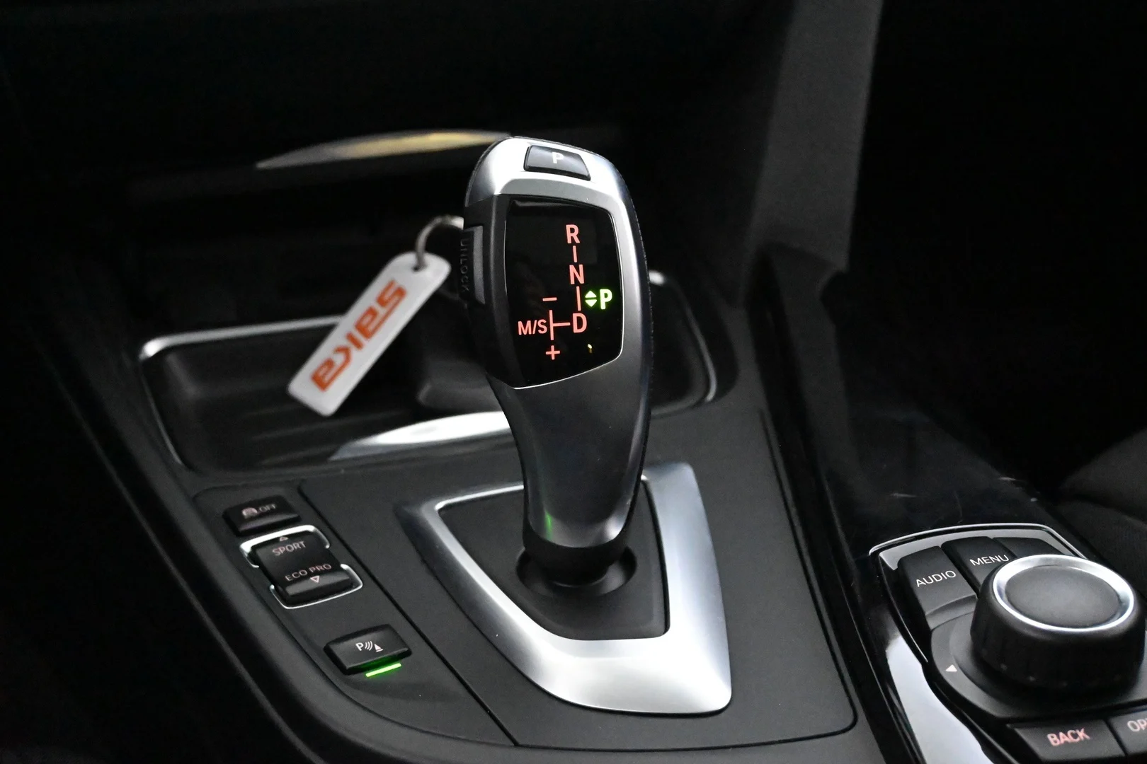 Car Image - 4xr2EqPXnRsAuJnPp1osOG