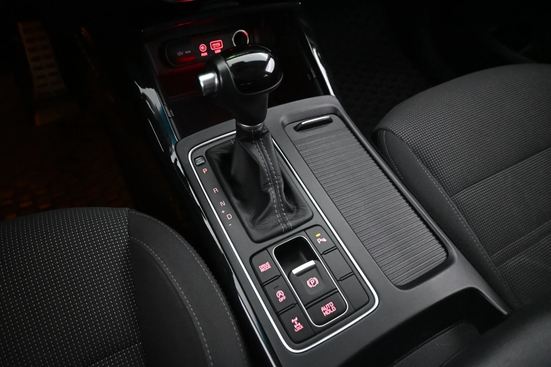 Car Image - 3KkaZBZzUOE5TNKBiYcR2u