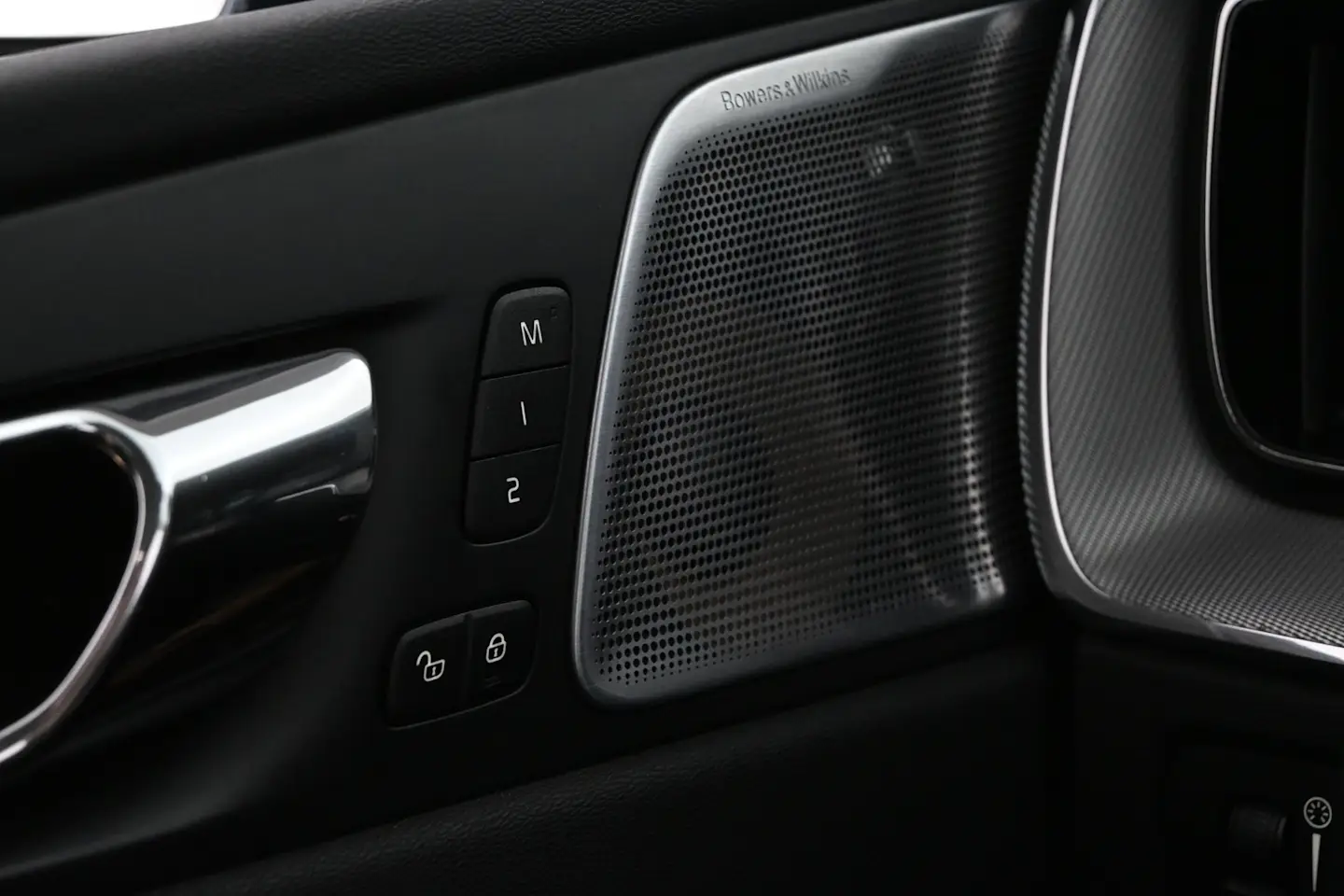 Car Image - 49EhF0f5gg22xxBRqOzEHq