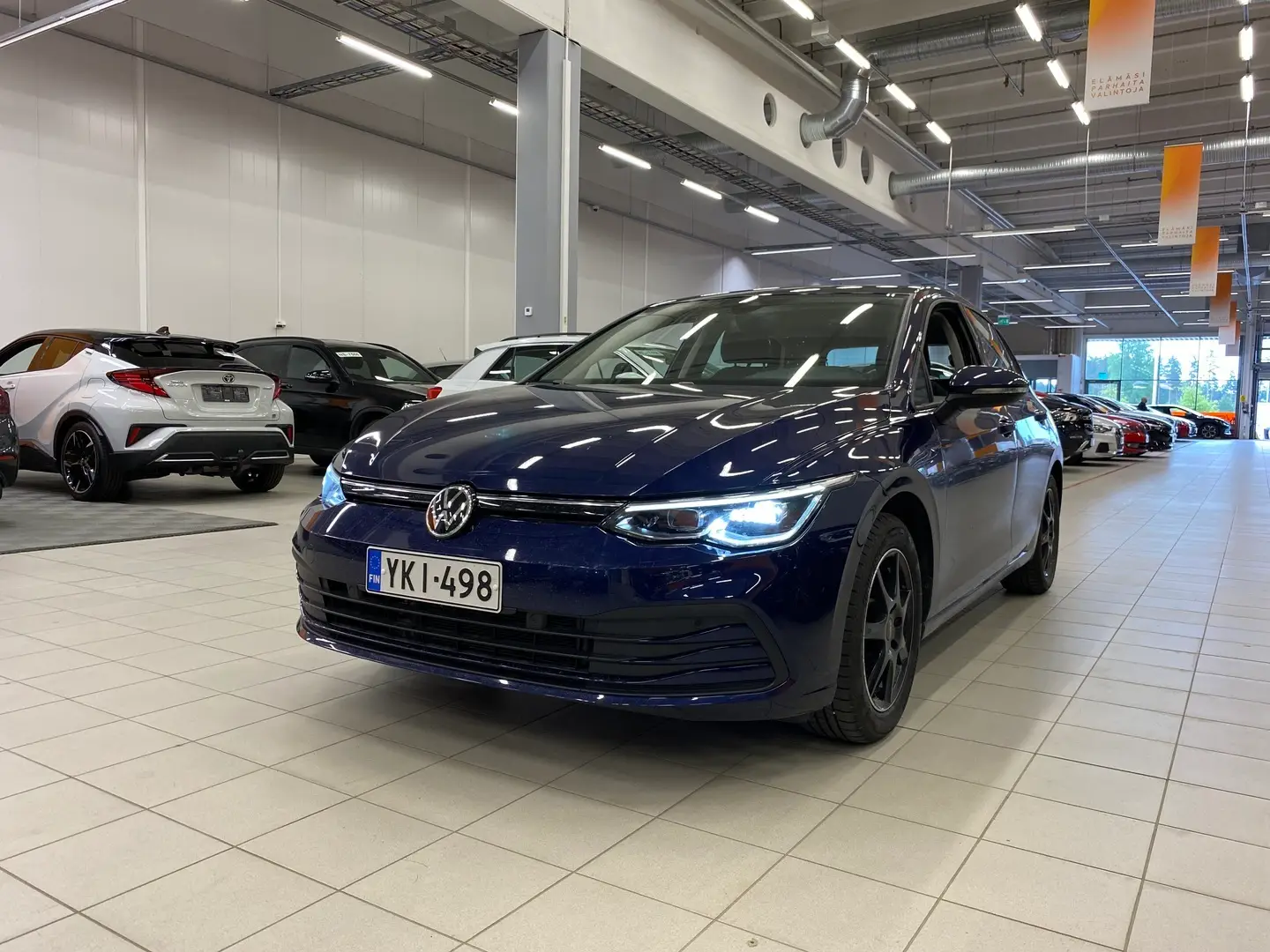 Car Image - 1Q6ZXS7YkyhwXX4VEd8rFe