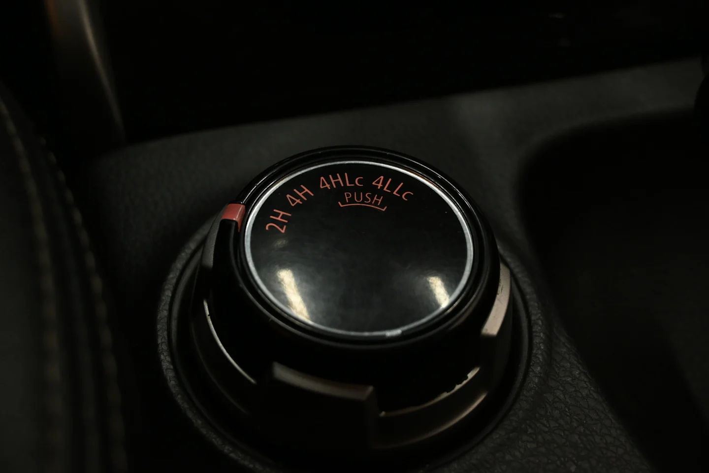 Car Image - 3ynlMkcD7IYbDmWaYdHtzC