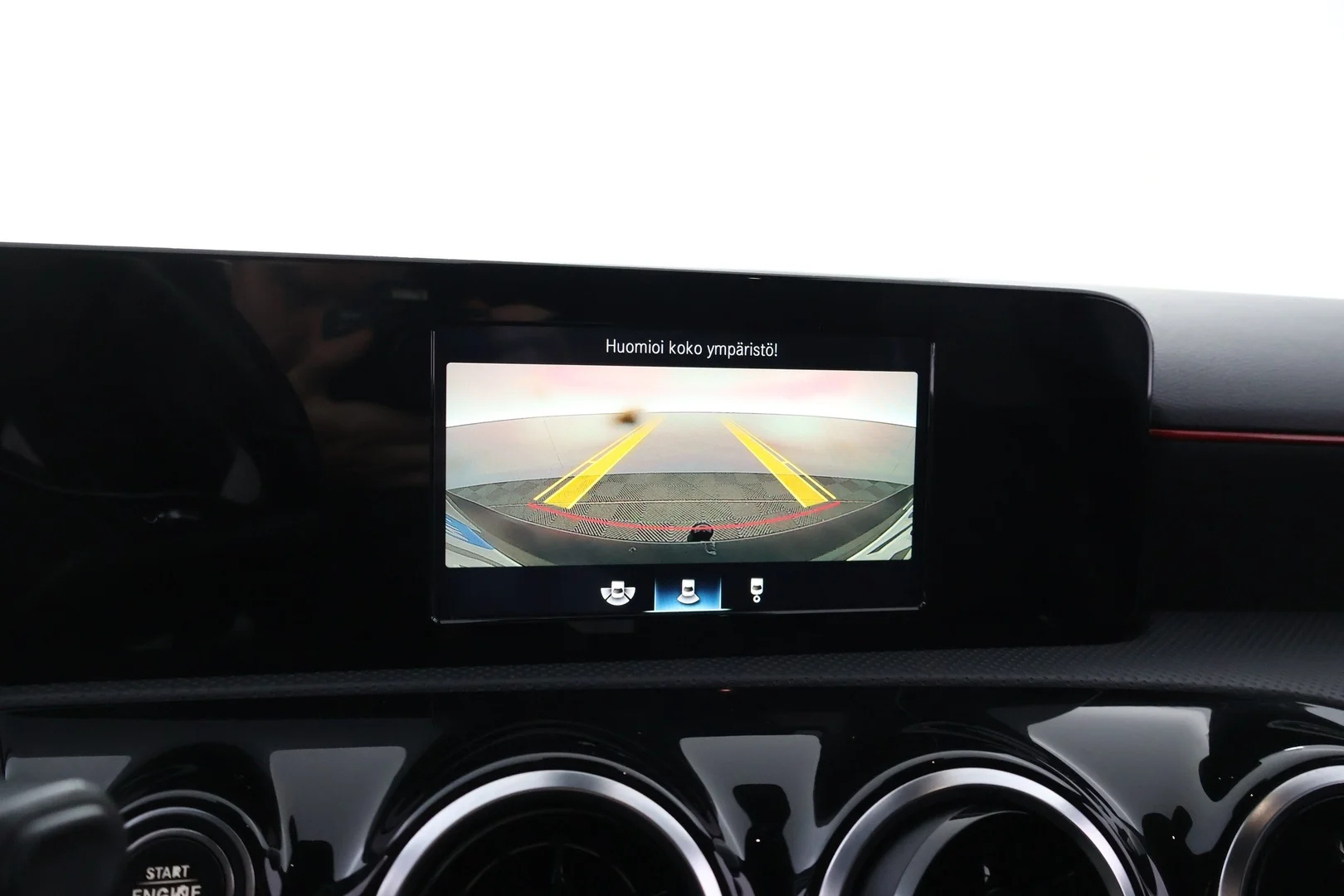 Car Image - 1R4ozGsYT9EQ4dJsfLam7V