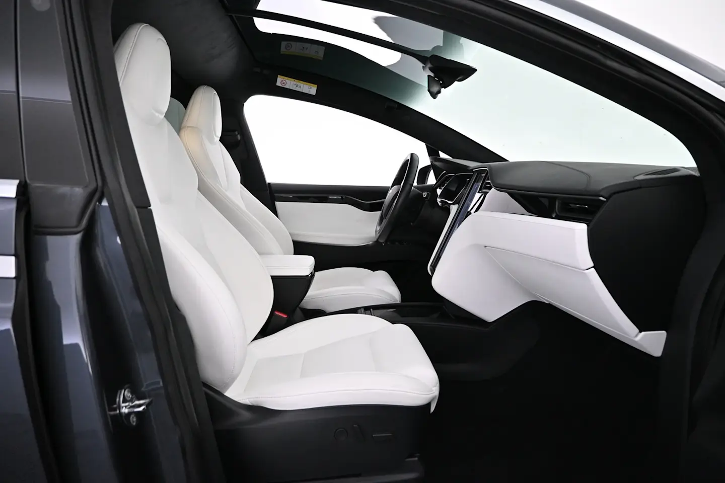 Car Image - 6wgkmkXncPQ3AyYF47vQZf