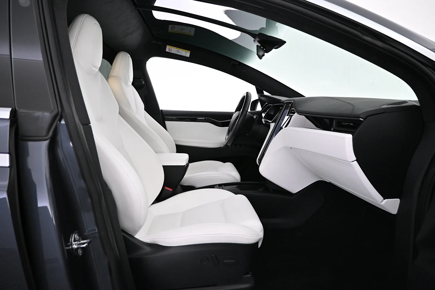 Car Image - 6wgkmkXncPQ3AyYF47vQZf