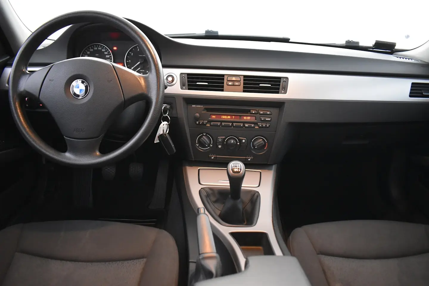 Car Image - 1tKI6T6MBNiGmynYdgencS