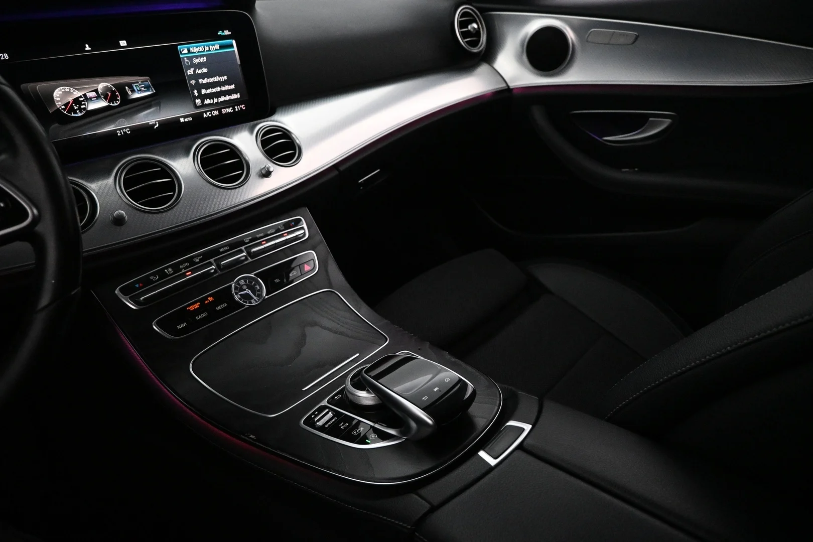 Car Image - 7iLL7dpXExogK03ATe78TG