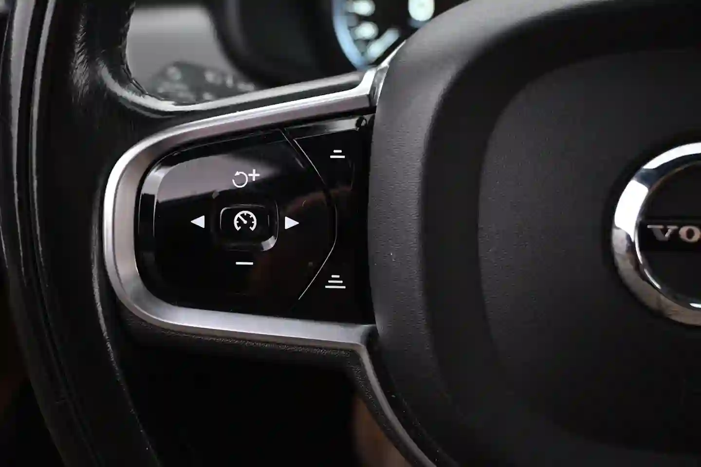 Car Image - 2kLJpdTRPefS0qQVbxAGRg