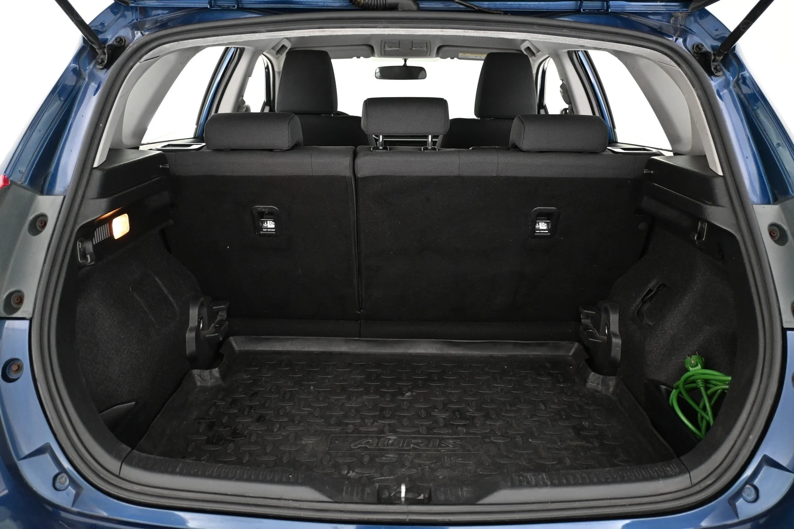Car Image - pSjdKuFObD4KyjowM2Uw8
