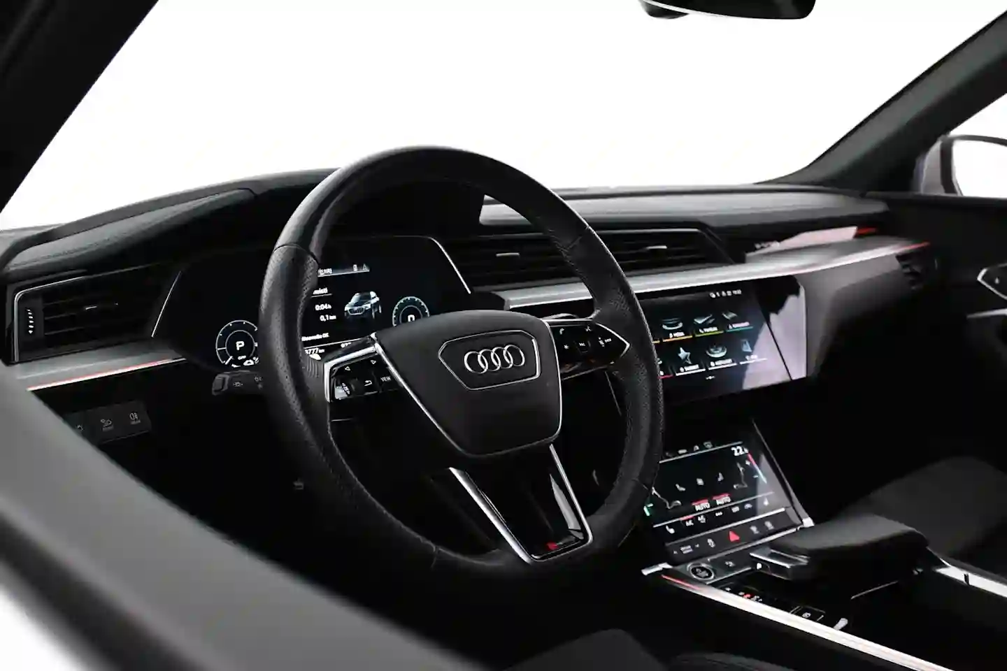 Car Image - qCFw3IG80JzlBlsNaRP2e