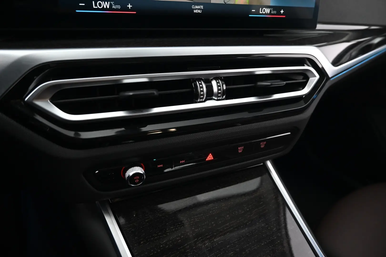 Car Image - 1g0sQFcRIx8Orgqf4jvdwi
