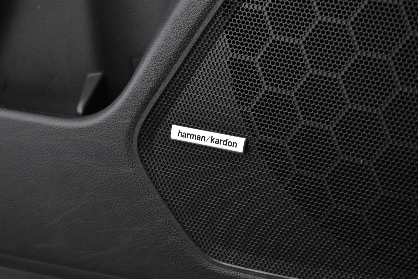 Car Image - 1wWS1I8yIendCBFw5ocR2u