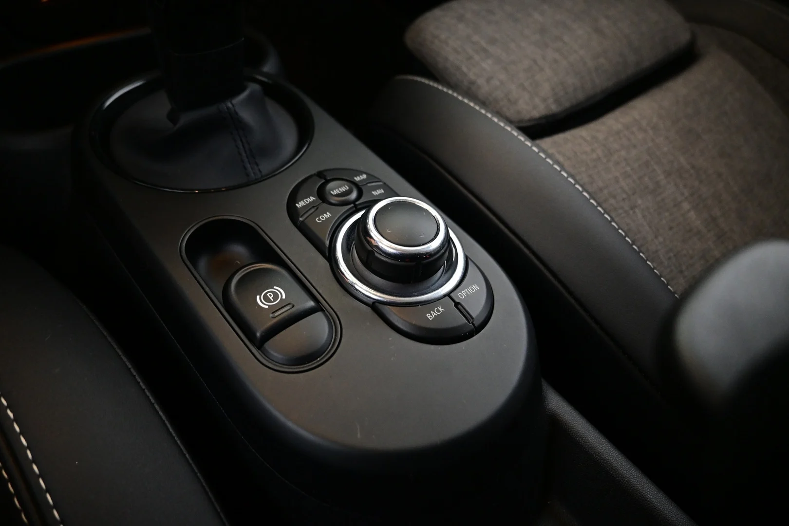 Car Image - 7BVKEyIUESF440Jhe5wQoU