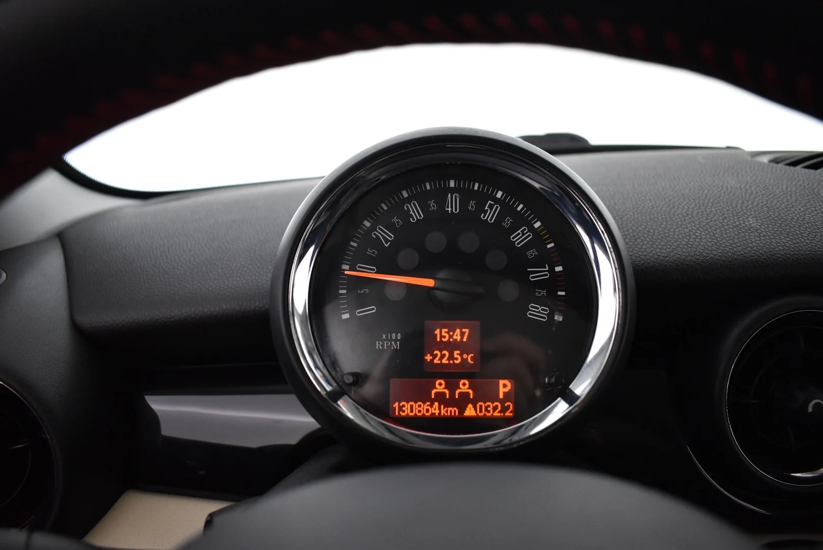 Car Image - 76OqEcS5cksBOq0Sye0tFT