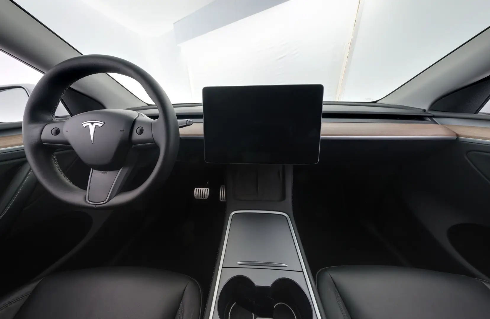 Car Image - PpAfKviyL4AL81ehjDYDn