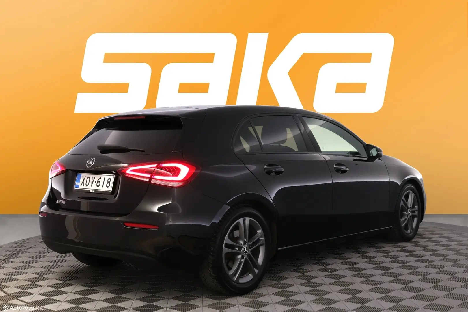 Car Image - 320SDl3N6kqdUKHmATjH3c
