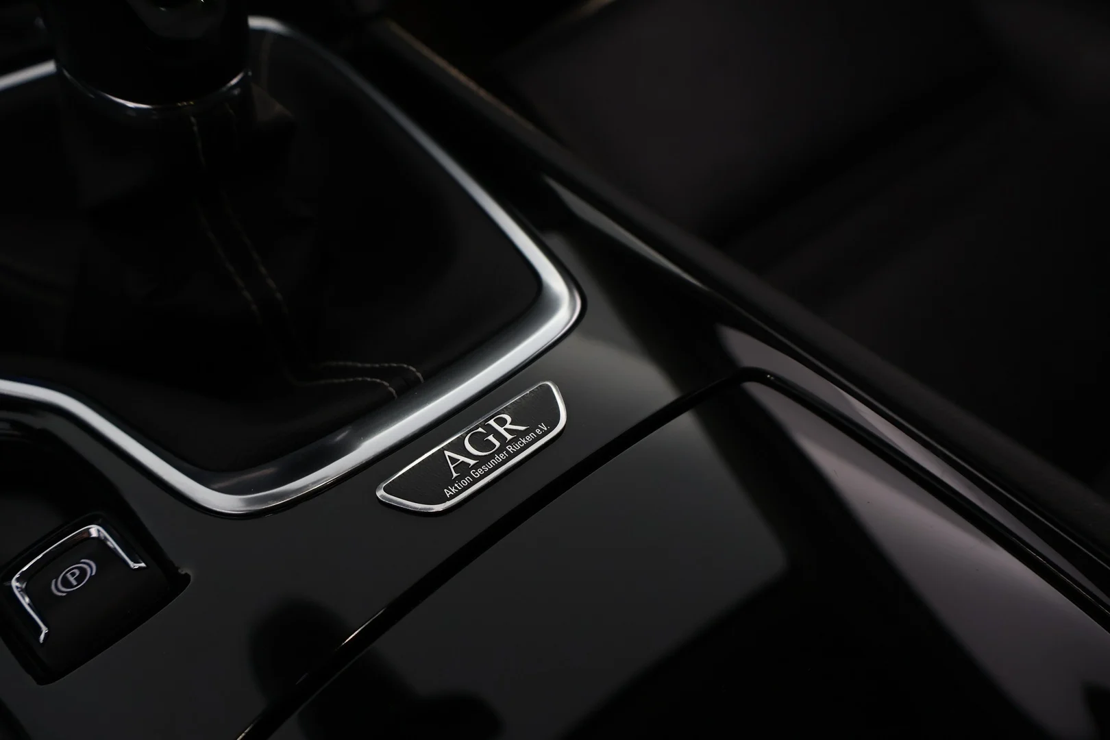Car Image - 6ZpiFdJeLFY4i0Dn8hp2te