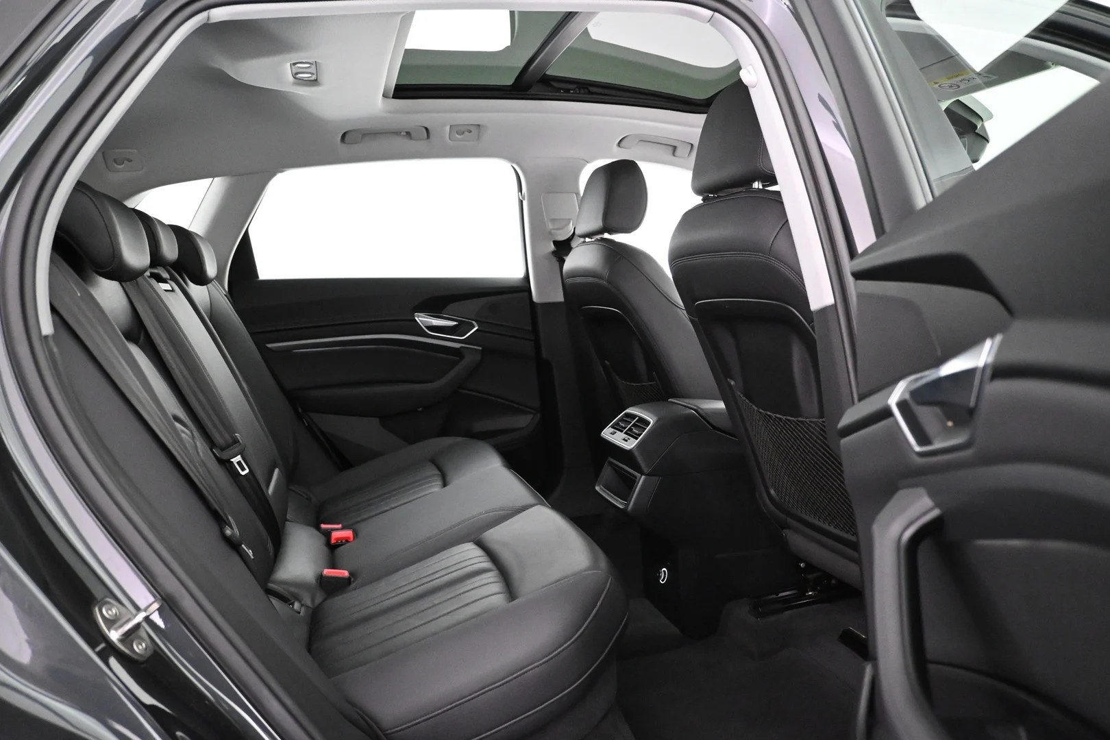 Car Image - 5F9bb1dijmJ24VGe5CpLu7