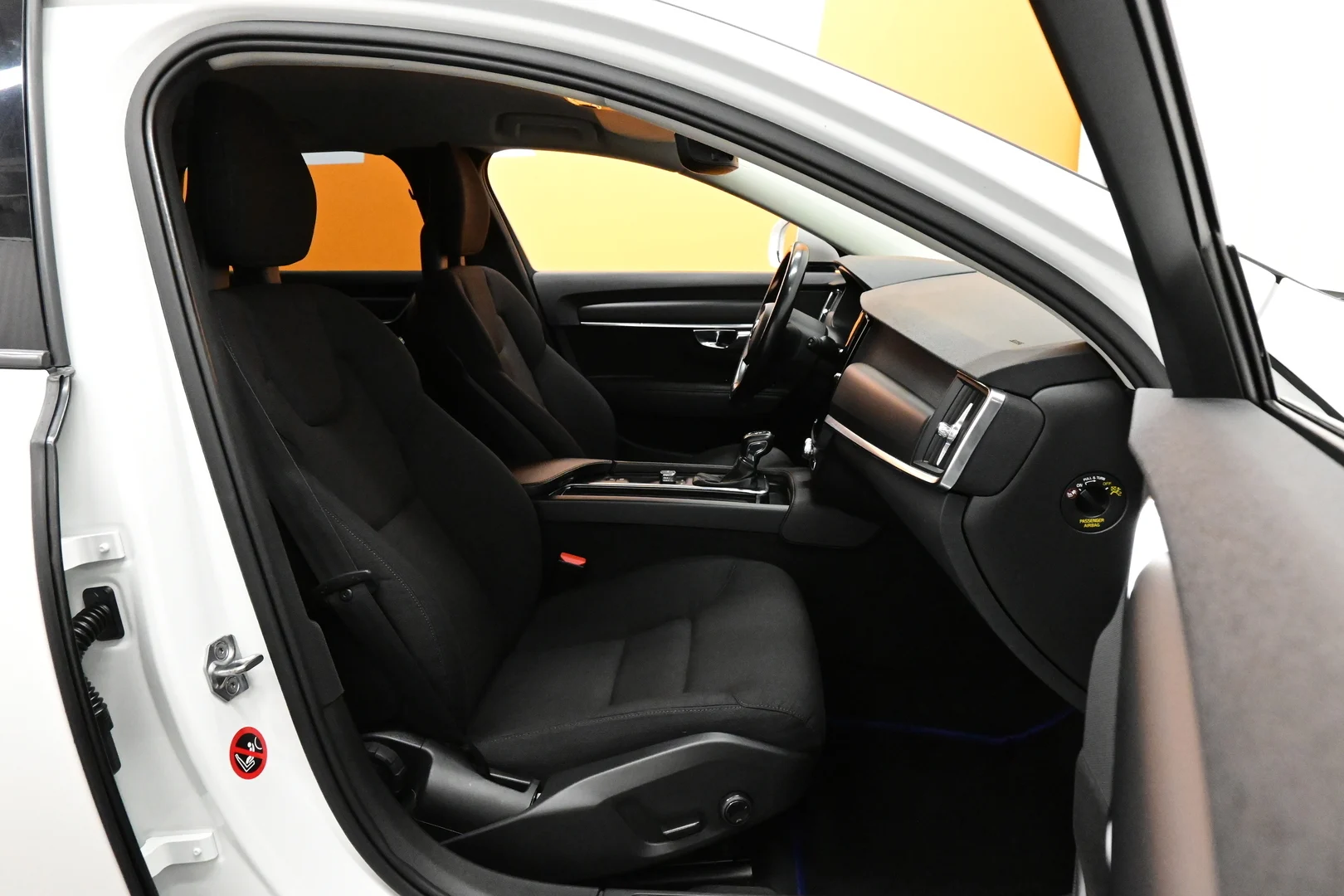 Car Image - 1hKVfHFJvpkeqM7J2w7Dgq