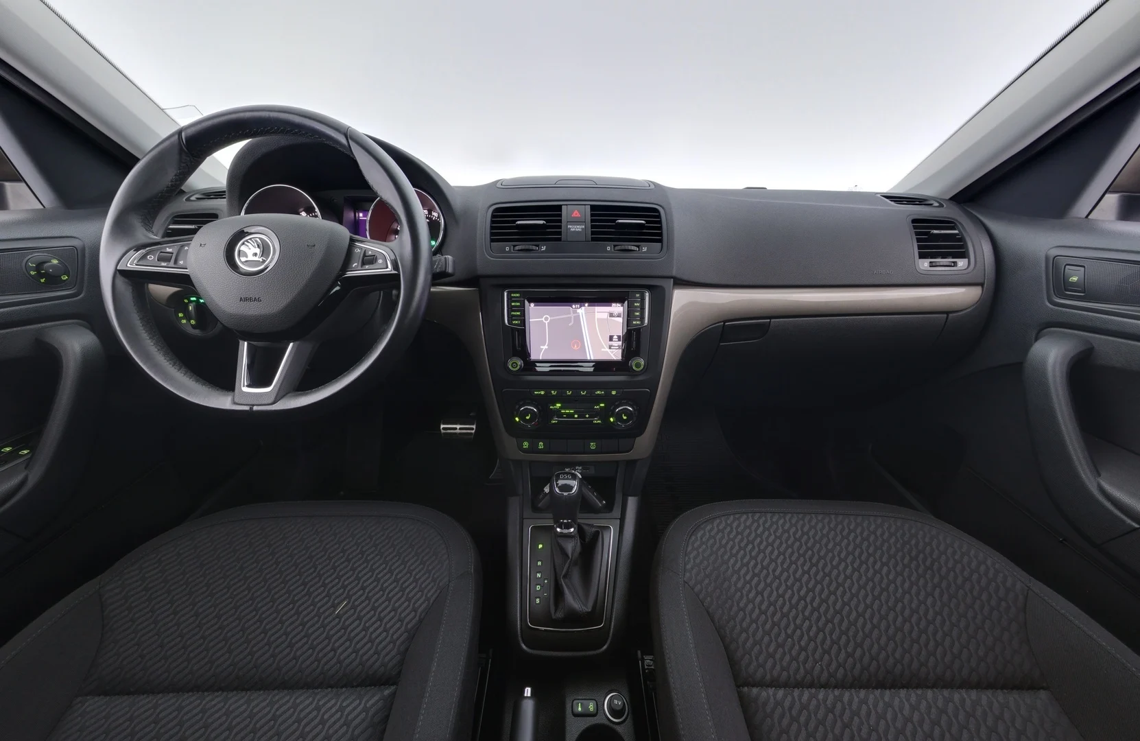 Car Image - 7orpfEMdGpuRieWXSZ9plI