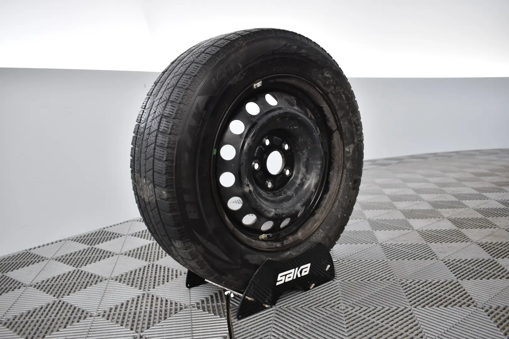 Car Image - 2Kra0h8Cy71aTqLhebFHyX