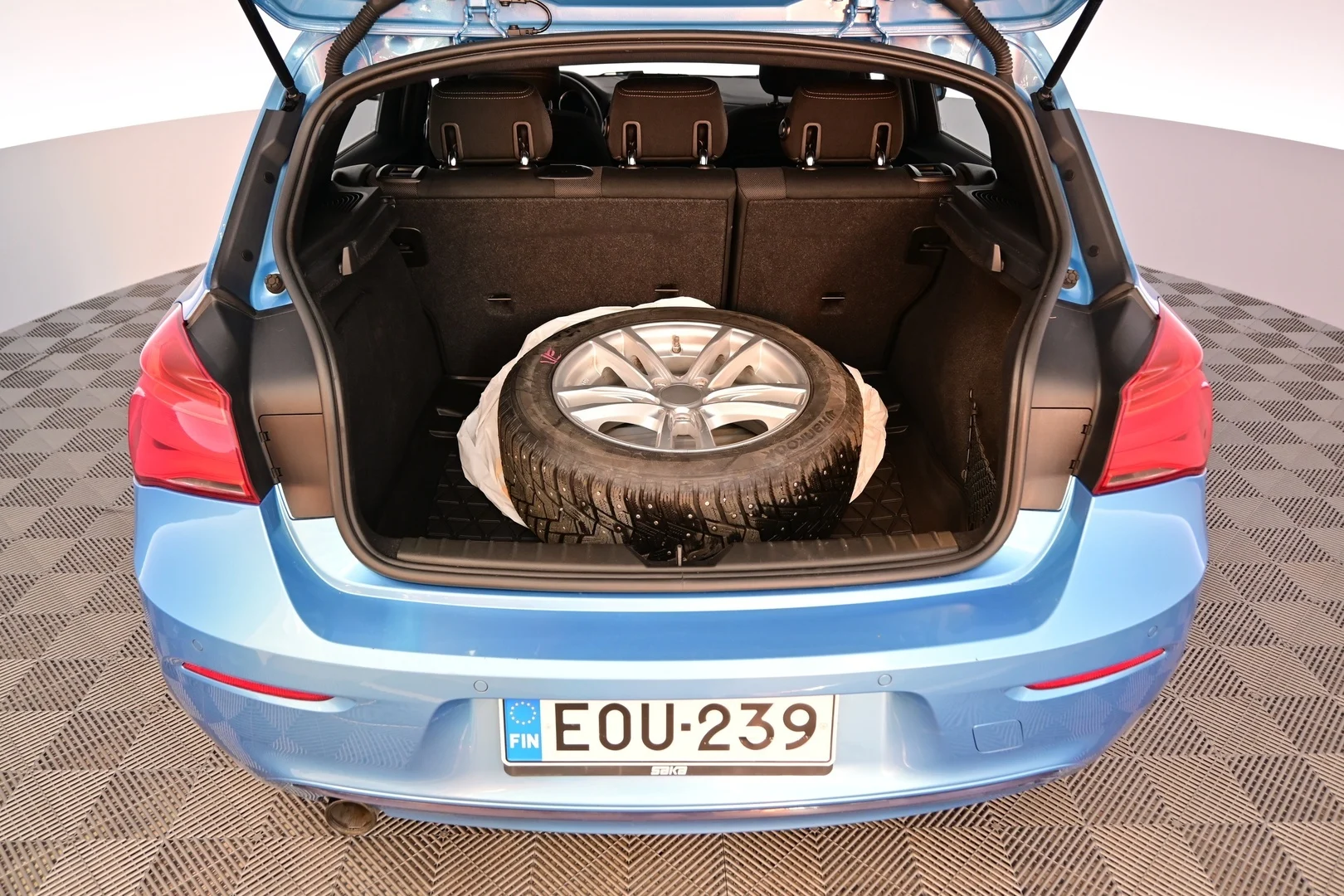Car Image - 37Rk8hfL7dlABUvmEYZN7n