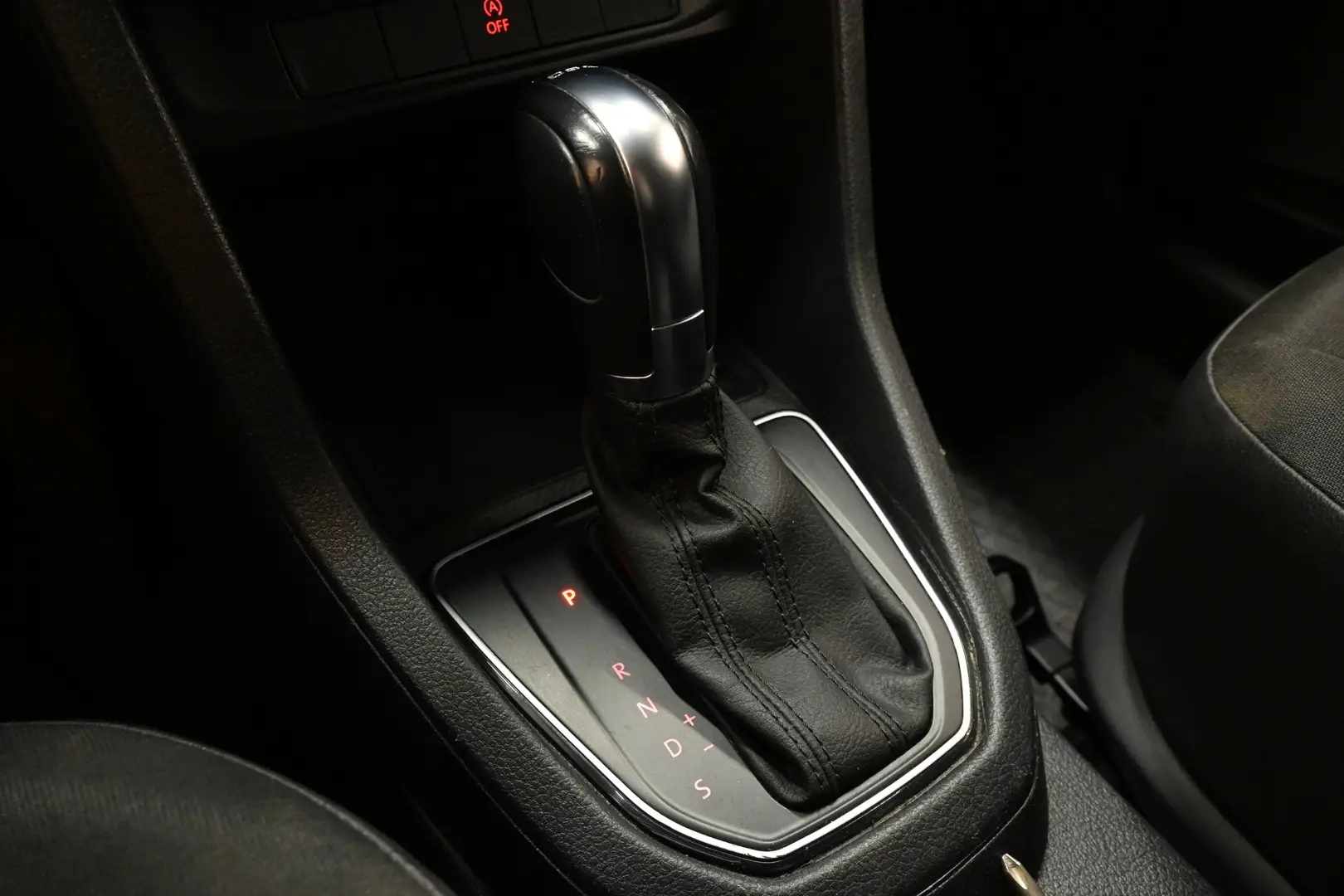 Car Image - 5VnEtNJzymzkKYdEkaDBzj