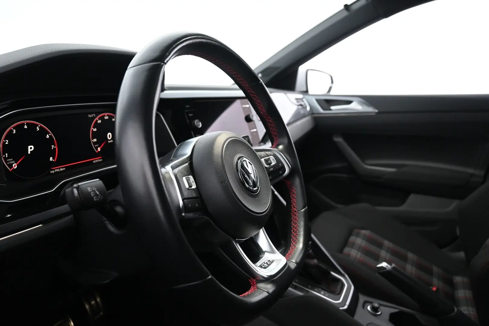 Car Image - itOJBVEMJO6Epiljjh3bK