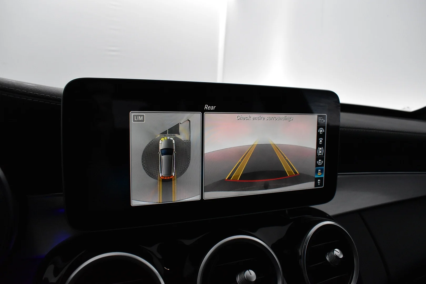 Car Image - 2iM5u9MYFdoWwRMPku8lrl
