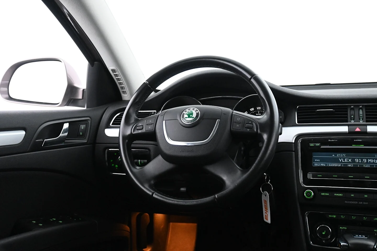 Car Image - 10D70mLS8qKi1WaRy1aI5M