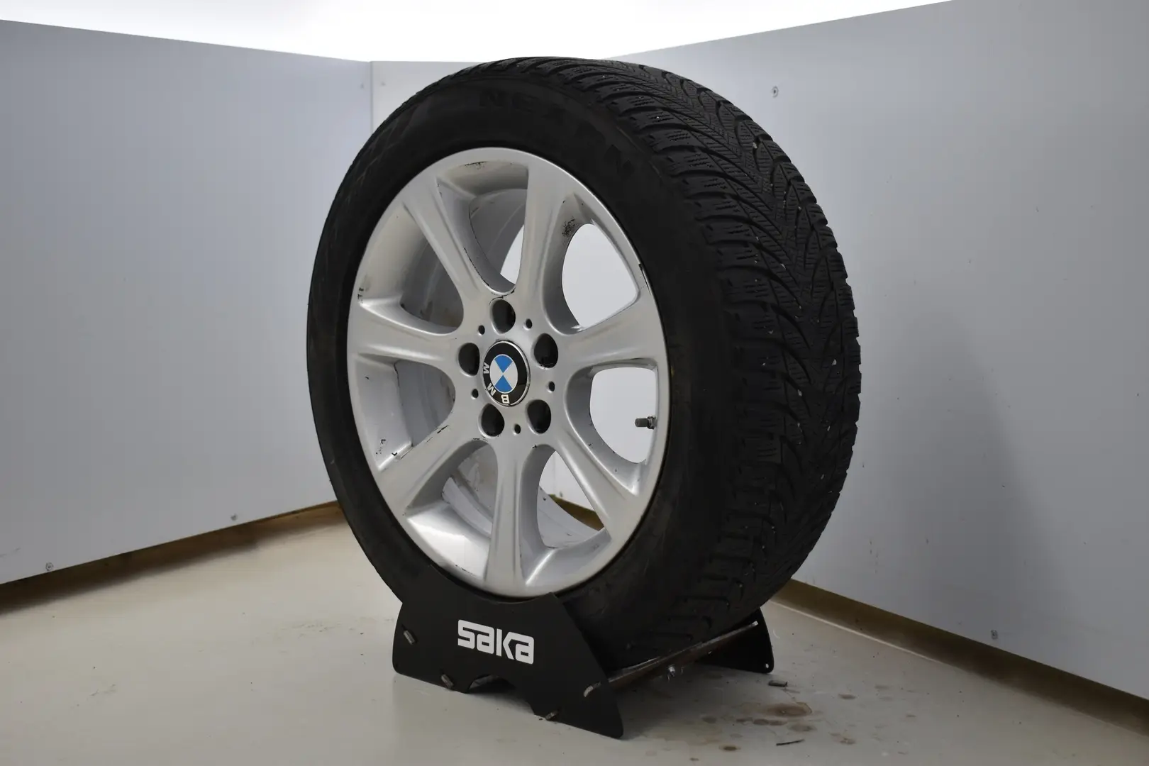 Car Image - 1w45P9nCzzWFbqU0jhRWT6