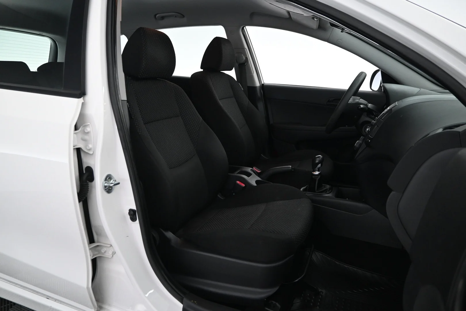 Car Image - NraiB6wjXa3HQwqUMTf60